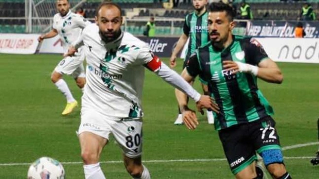 Sakaryaspor deplasmanda kazandı!