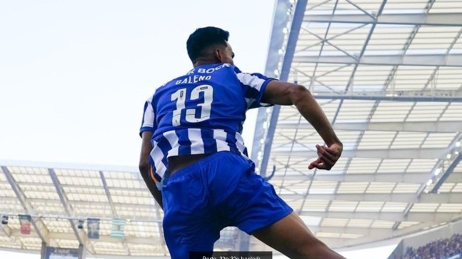 Porto, 3’te 3’le başladı